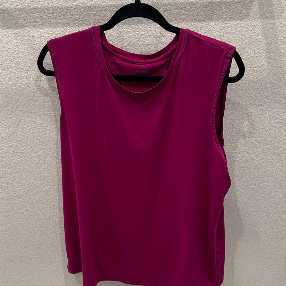 Athleta Women's Muscle Tee in Burgundy